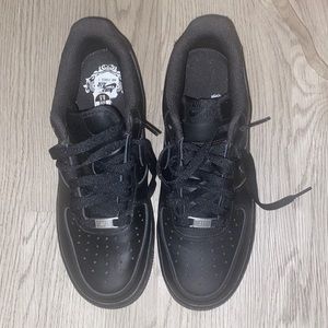 Mens black Air Force 1s